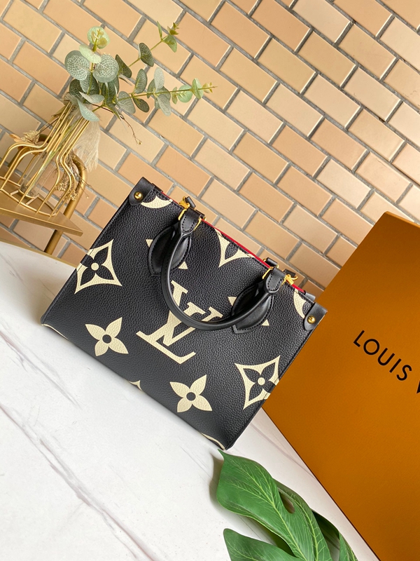 ルイヴィトンバッグ側面デザイン